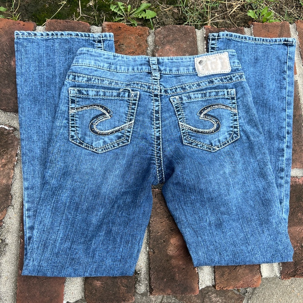 Silver "AIKO" bootcut blue jeans size 28